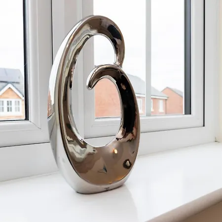 Supreme House Apartment